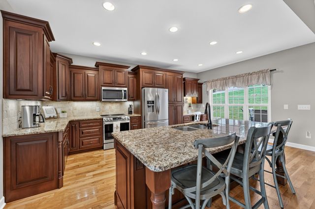 1145 Kimberly Dr, Goodlettsville, TN 37072