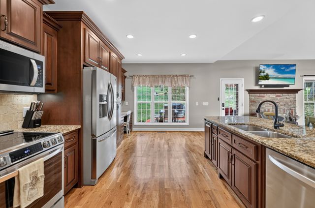 1145 Kimberly Dr, Goodlettsville, TN 37072