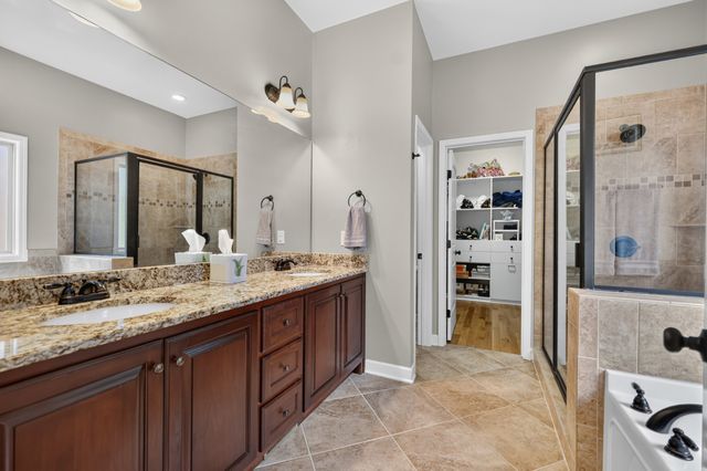 1145 Kimberly Dr, Goodlettsville, TN 37072