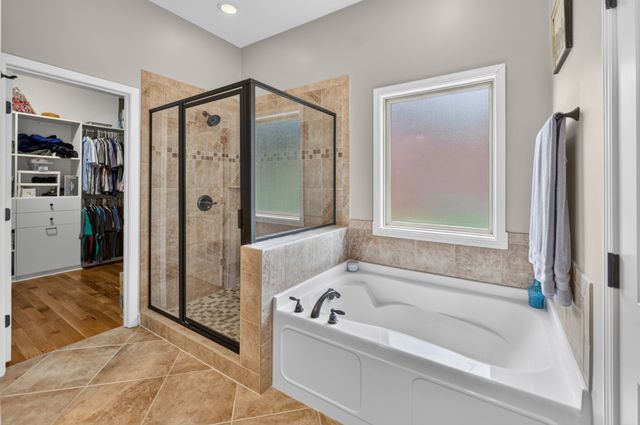 1145 Kimberly Dr, Goodlettsville, TN 37072