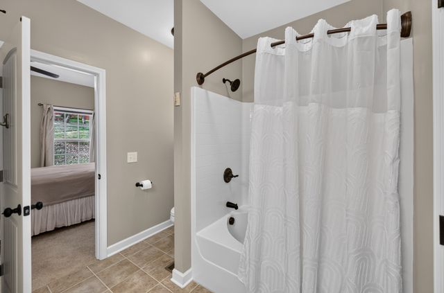 1145 Kimberly Dr, Goodlettsville, TN 37072