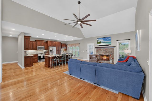 1145 Kimberly Dr, Goodlettsville, TN 37072