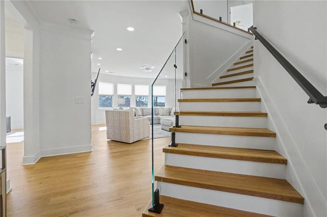 112 Sanctuary Avenue, Woodstock, GA 30188