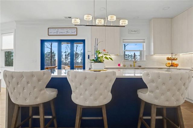 112 Sanctuary Avenue, Woodstock, GA 30188