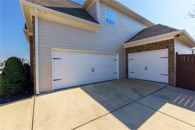 112 Sanctuary Avenue, Woodstock, GA 30188