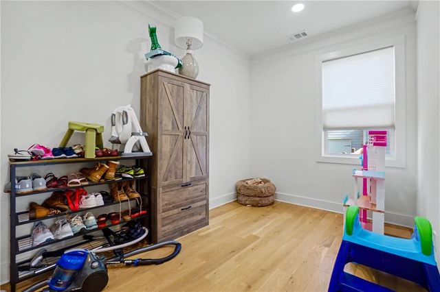 112 Sanctuary Avenue, Woodstock, GA 30188