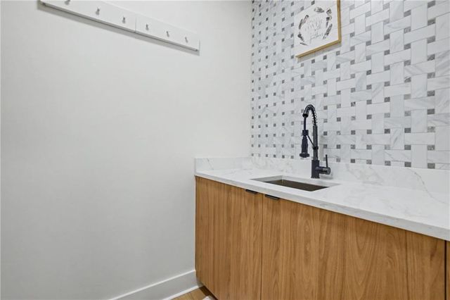 112 Sanctuary Avenue, Woodstock, GA 30188