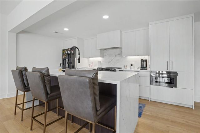 112 Sanctuary Avenue, Woodstock, GA 30188