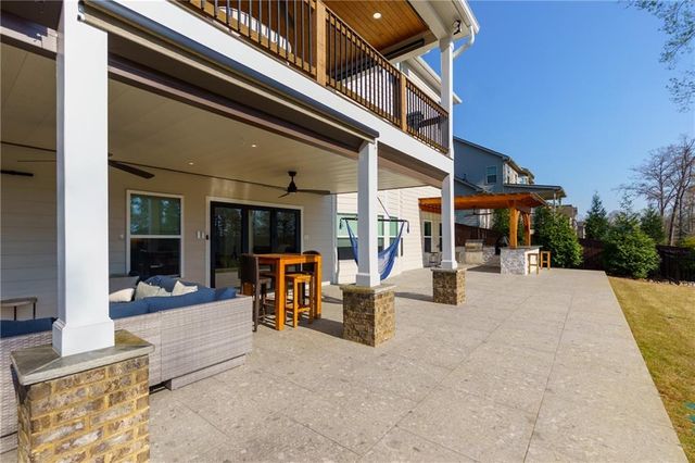 112 Sanctuary Avenue, Woodstock, GA 30188