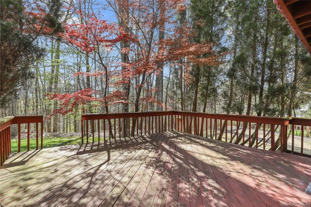 46 Maple Hill Drive, Mahopac, NY 10541