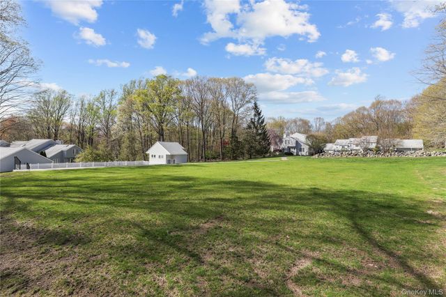 46 Maple Hill Drive, Mahopac, NY 10541