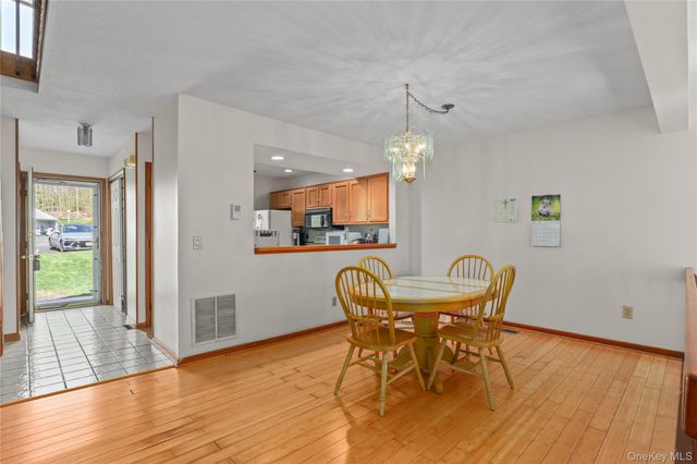 46 Maple Hill Drive, Mahopac, NY 10541