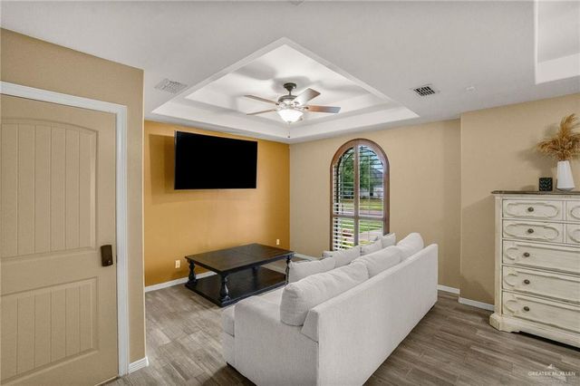 512 Frost Proof Drive, Weslaco, TX 78599