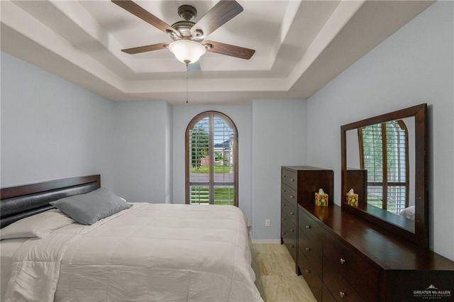 512 Frost Proof Drive, Weslaco, TX 78599