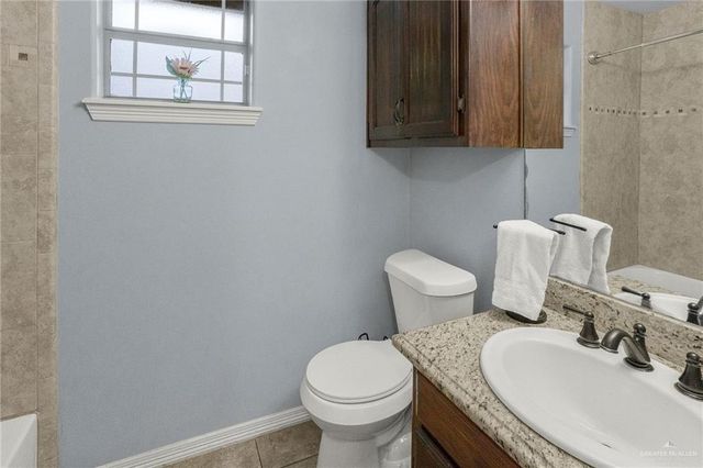 512 Frost Proof Drive, Weslaco, TX 78599