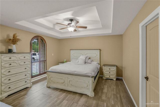 512 Frost Proof Drive, Weslaco, TX 78599