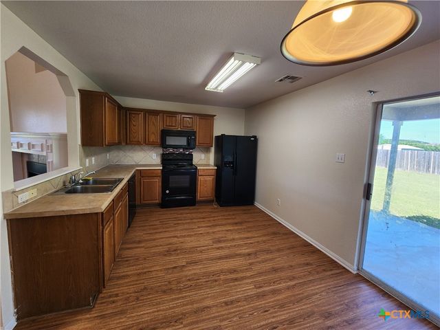 6412 Taree Loop, Killeen, TX 76549