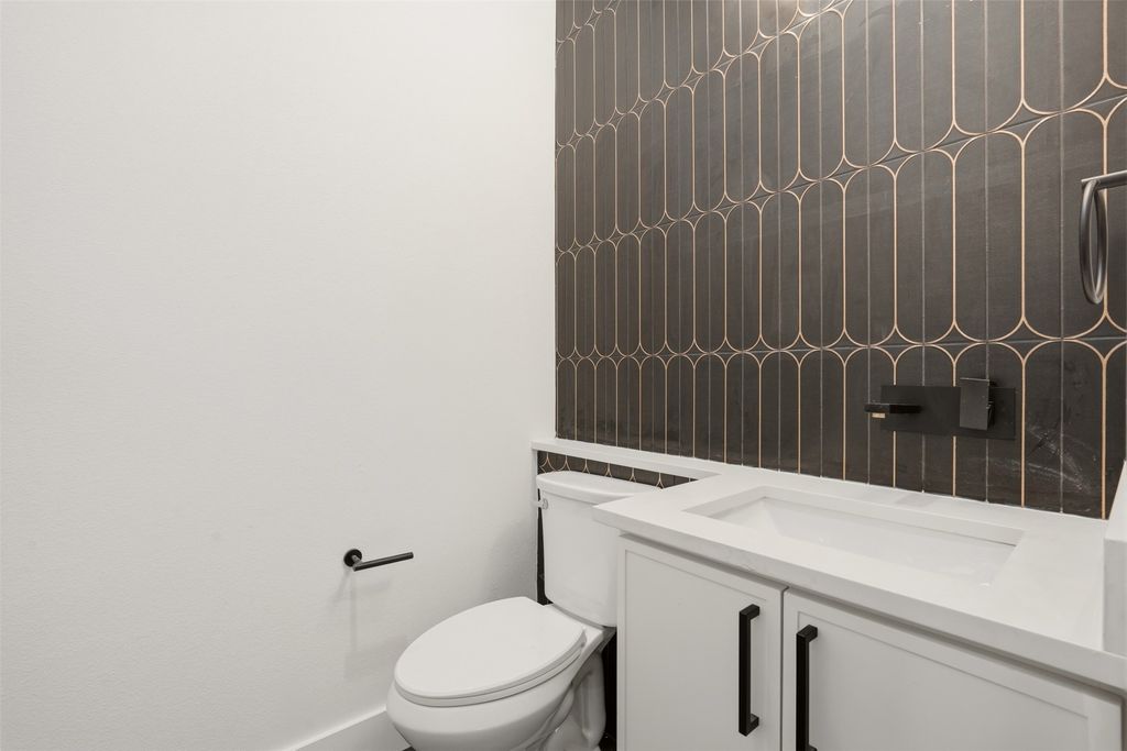 6907 Mohawk Drive, Dallas, TX 75235 — photo 4