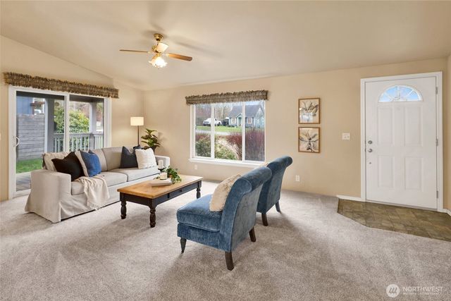 2617 Pacific Street, Bellingham, WA 98226