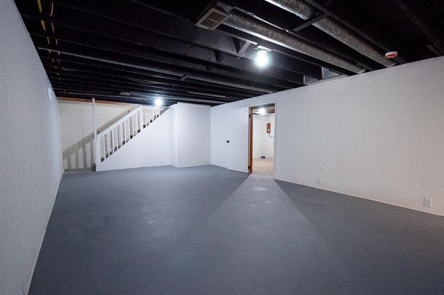 15494 Coon Hollow Road, Three Rivers, MI 49093