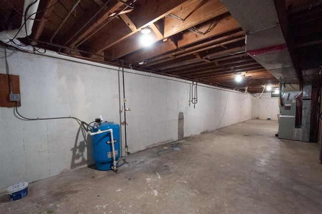 15494 Coon Hollow Road, Three Rivers, MI 49093