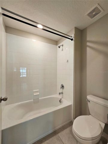 165 RAIN BERRY AVENUE, Ruskin, FL 33570