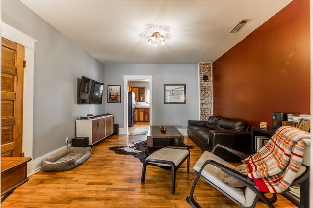 224 S Church Avenue, Fayetteville, AR 72701