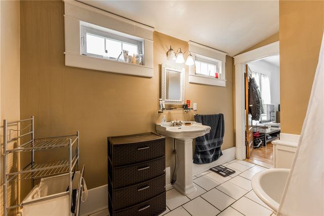 224 S Church Avenue, Fayetteville, AR 72701