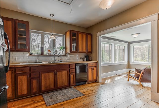 224 S Church Avenue, Fayetteville, AR 72701