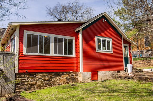 224 S Church Avenue, Fayetteville, AR 72701