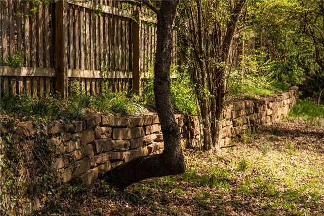 224 S Church Avenue, Fayetteville, AR 72701