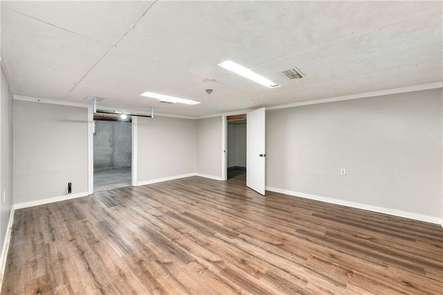213 Juniper Street, Lee's Summit, MO 64064