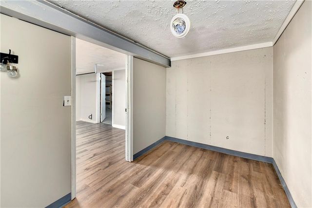 213 Juniper Street, Lee's Summit, MO 64064