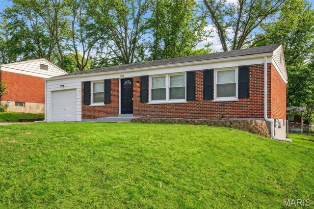 1618 Keelen Drive, St Louis, MO 63136