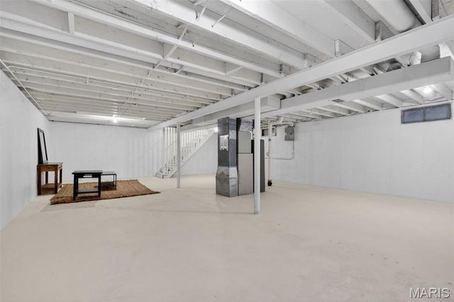 1618 Keelen Drive, St Louis, MO 63136