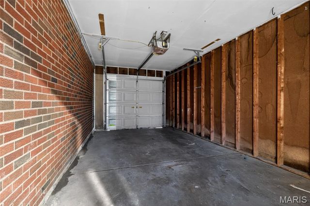 1618 Keelen Drive, St Louis, MO 63136