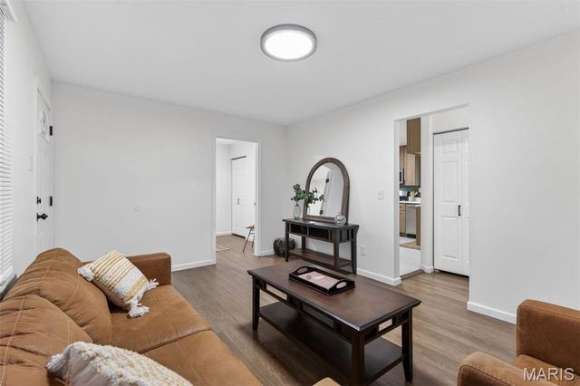 1618 Keelen Drive, St Louis, MO 63136