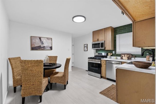 1618 Keelen Drive, St Louis, MO 63136