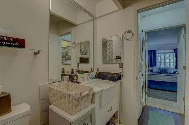 2314 S CLEWIS COURT 204, Tampa, FL 33629