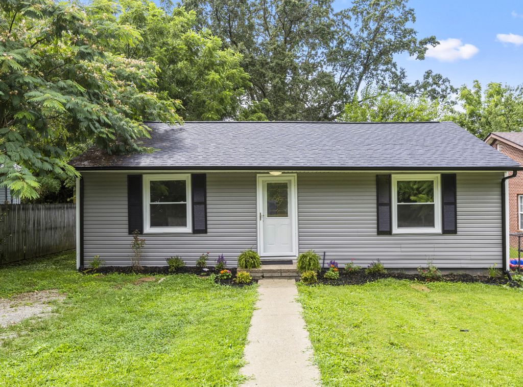 79 Central Avenue, Berea, KY 40403