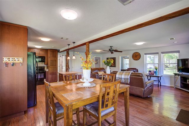 1462 Private Road 8692, Winnsboro, TX 75494