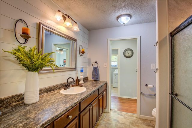1462 Private Road 8692, Winnsboro, TX 75494