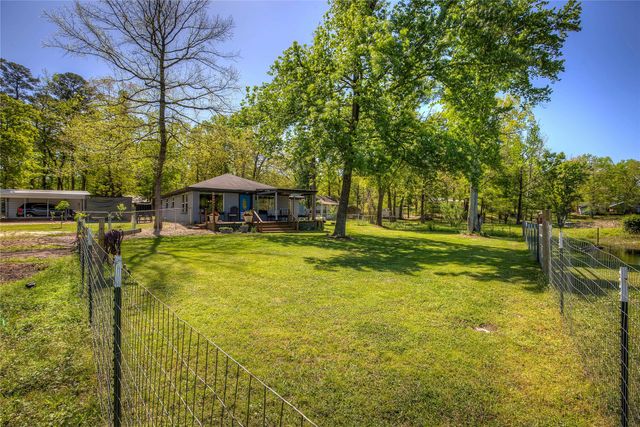 1462 Private Road 8692, Winnsboro, TX 75494