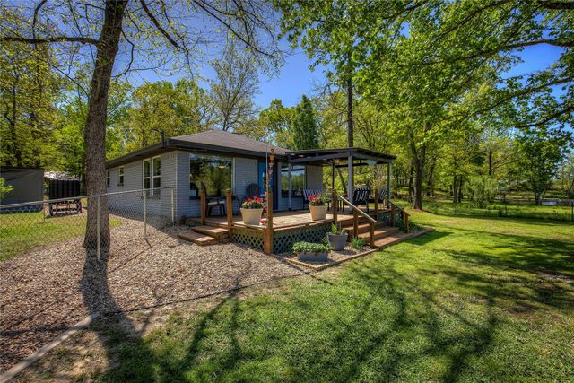 1462 Private Road 8692, Winnsboro, TX 75494