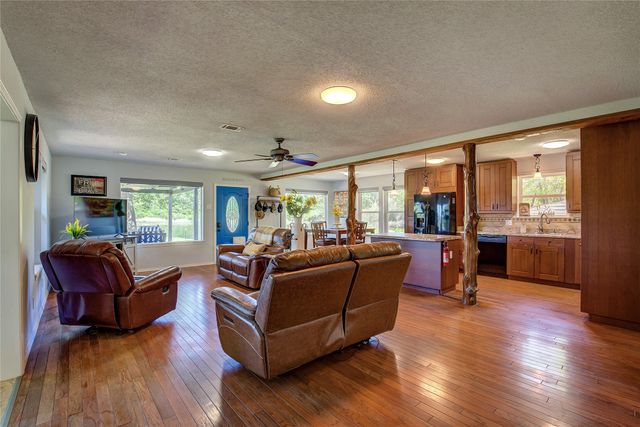 1462 Private Road 8692, Winnsboro, TX 75494
