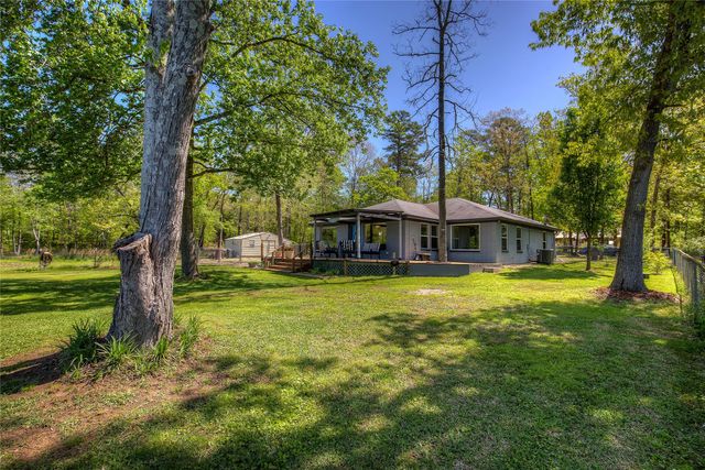 1462 Private Road 8692, Winnsboro, TX 75494