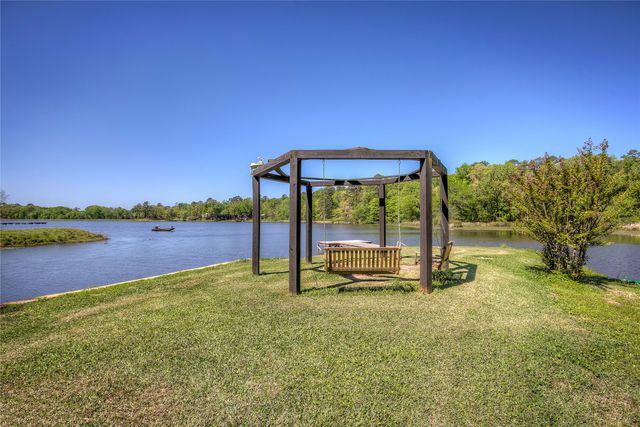 1462 Private Road 8692, Winnsboro, TX 75494