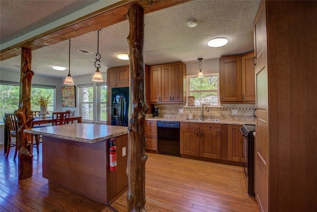 1462 Private Road 8692, Winnsboro, TX 75494