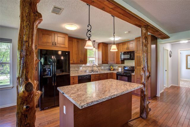 1462 Private Road 8692, Winnsboro, TX 75494