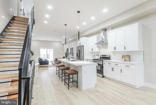 3229 MERCER STREET, Philadelphia, PA 19134